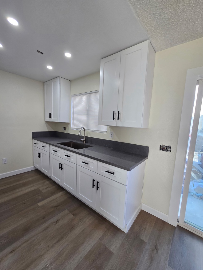 12725 Navajo Road - 2