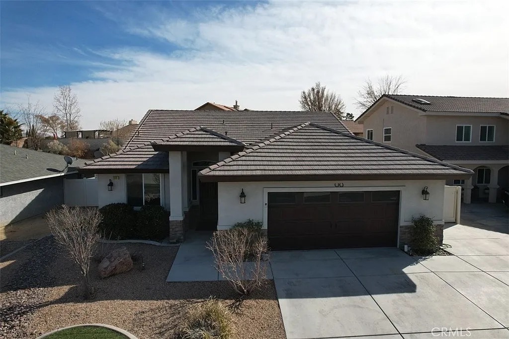 13999 Hidden Valley Road