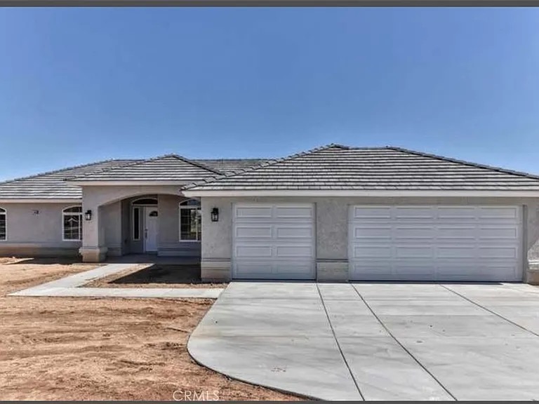 17602 Main Street